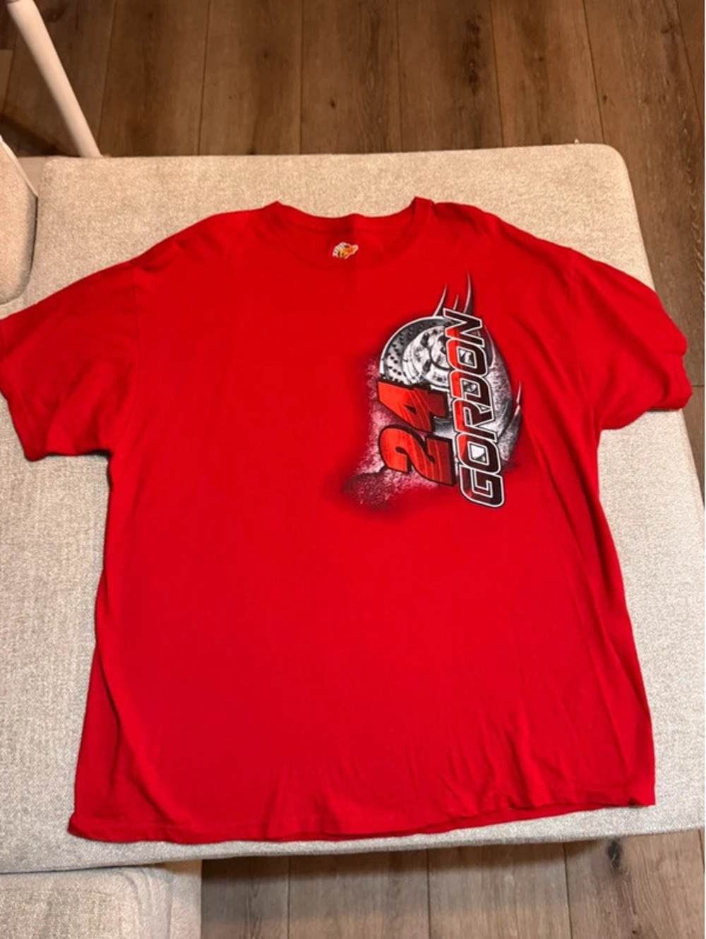 Jeff Gordon #24 DuPont NASCAR winners circle Tshirt XL red double sided racing